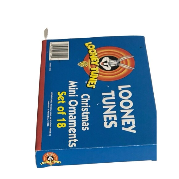 LOONEY TUNES BUGS BUNNY  TAZ TWEETY SET/18 MINI  ORNAMENTS WARNER BROTHERS - Picture 4 of 9